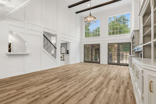 5 Thornhedge Court, The Woodlands, TX 77381