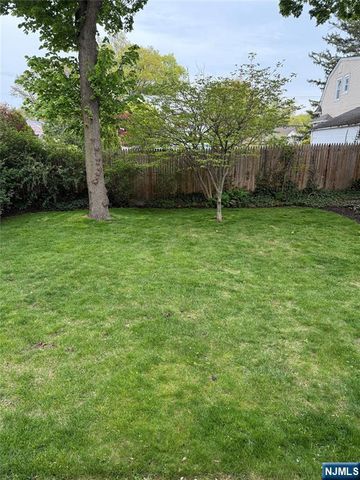15 Congress Street, Dumont, NJ 07628