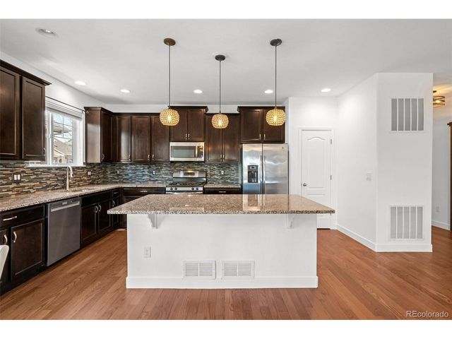 8379 Grasslands Way, Parker, CO 80134