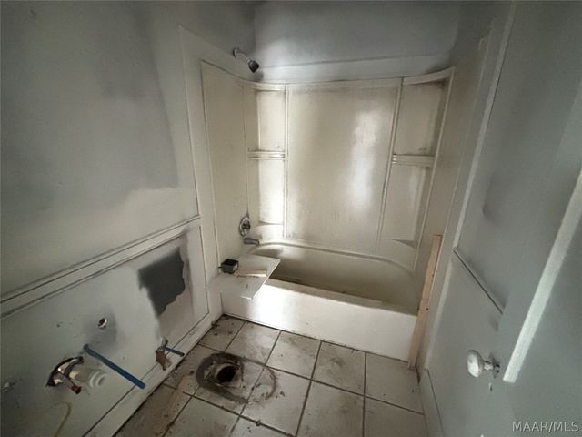 121 Bradley Drive, Montgomery, AL 36109