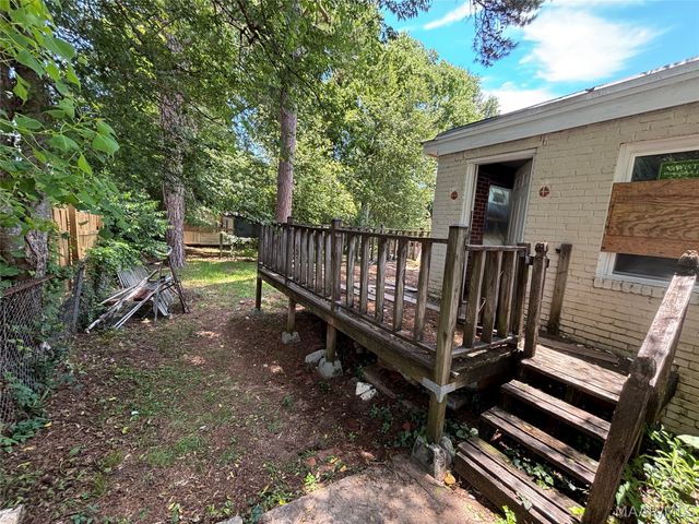 121 Bradley Drive, Montgomery, AL 36109