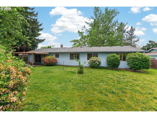 127 Nw 19TH St, Mc Minnville, OR 97128