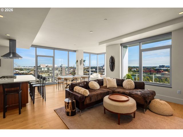 1001 Nw LOVEJOY St 1501, Portland, OR 97209