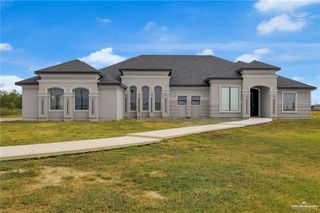 5692 E Mile 17 1/2 Road, Edinburg, TX 78542