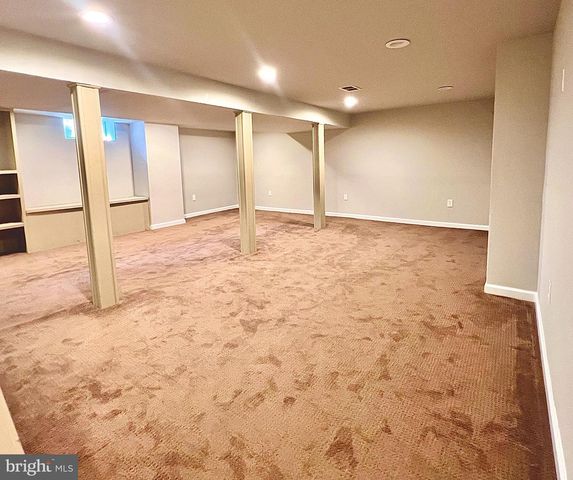 10 TIMBER WOLF DR, Hamilton, NJ 08620