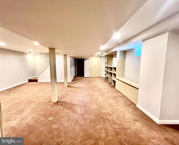 10 TIMBER WOLF DR, Hamilton, NJ 08620