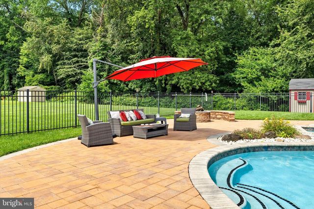 10 TIMBER WOLF DR, Hamilton, NJ 08620