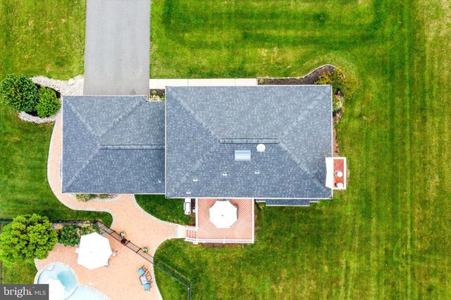 10 TIMBER WOLF DR, Hamilton, NJ 08620