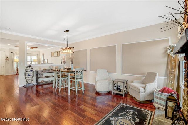 102 Whitlock Court, Manalapan, NJ 07726