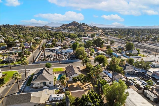 3029 Cridge Street, Riverside, CA 92507