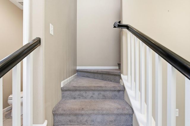 2059 E Axelson Drive, Fresno, CA 93730