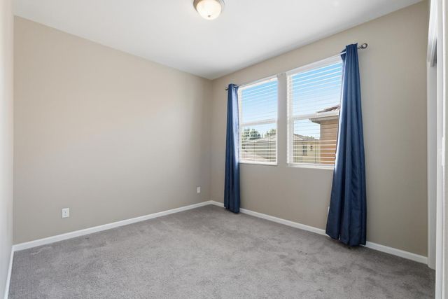 2059 E Axelson Drive, Fresno, CA 93730