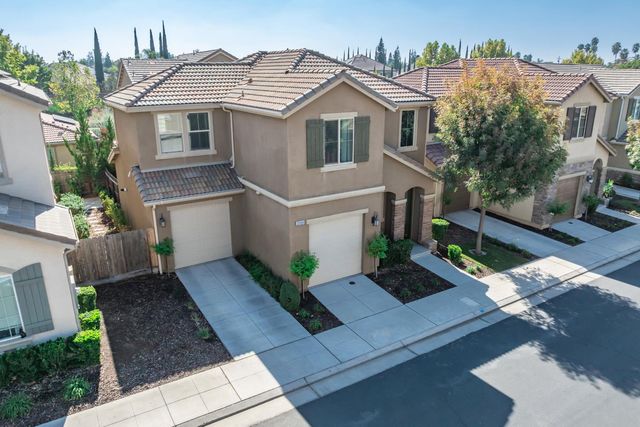 2059 E Axelson Drive, Fresno, CA 93730