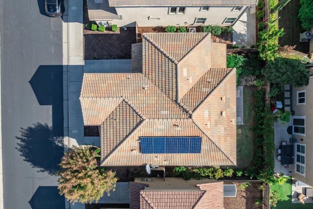 2059 E Axelson Drive, Fresno, CA 93730