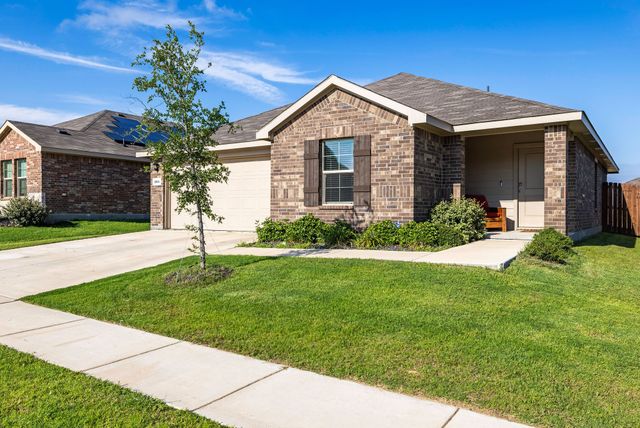 204 Asheville Street, Azle, TX 76020