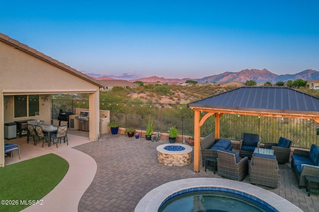 1390 E Stronghold Canyon Lane, Sahuarita, AZ 85629