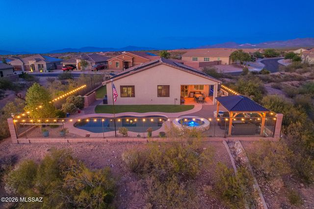 1390 E Stronghold Canyon Lane, Sahuarita, AZ 85629