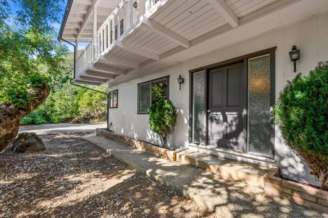 26025 Highland Way, Los Gatos, CA 95033