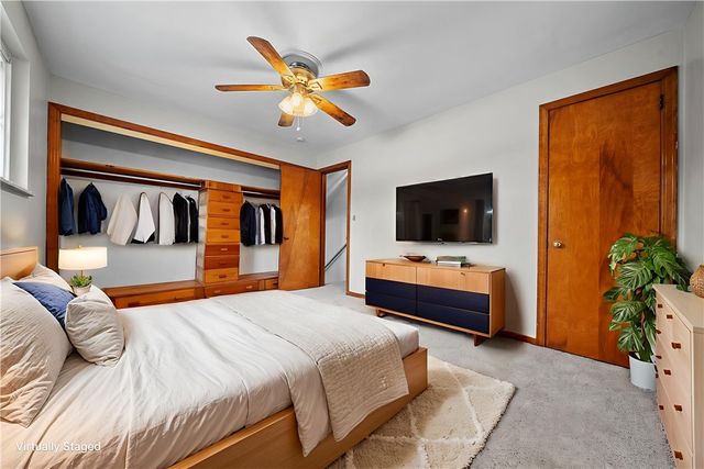 1041 Ardmore Manor Dr, Braddock Hills, PA 15221