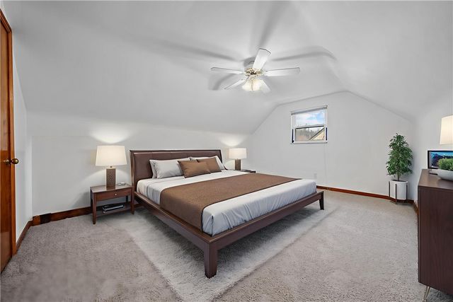 1041 Ardmore Manor Dr, Braddock Hills, PA 15221