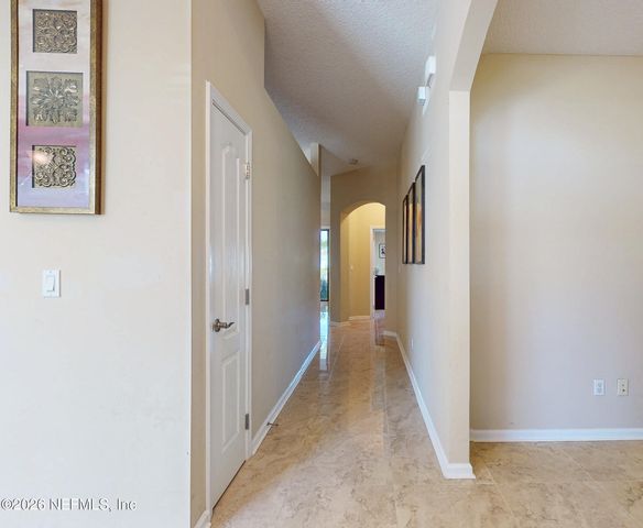 6568 HARMON HILLS Circle, Jacksonville, FL 32222