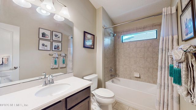 6568 HARMON HILLS Circle, Jacksonville, FL 32222