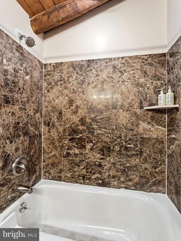 802 HOMEWOOD DR, Riverton, NJ 08077