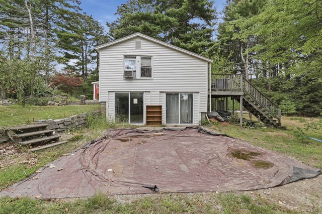 15 Putnam Road, Chelmsford, MA 01863