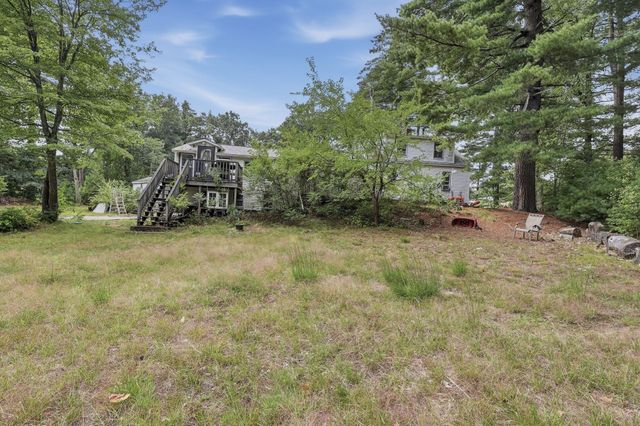 15 Putnam Road, Chelmsford, MA 01863