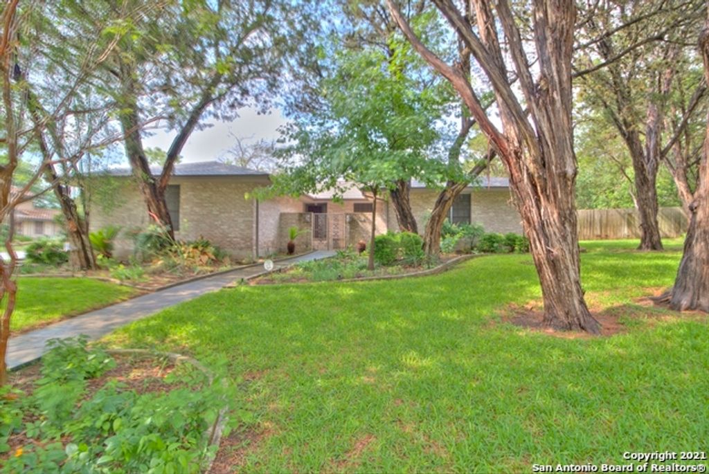 611 MORNING HILL ST, San Antonio, TX 78232