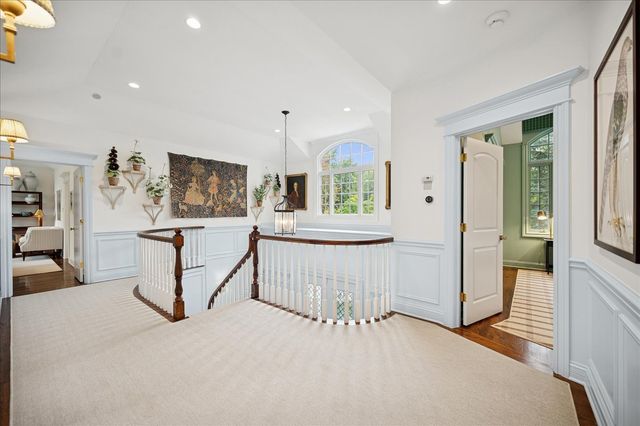 334 Woodland Avenue, Winnetka, IL 60093