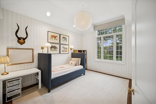 334 Woodland Avenue, Winnetka, IL 60093