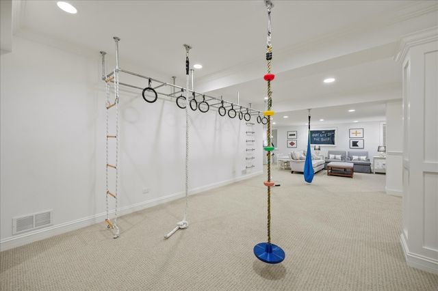 334 Woodland Avenue, Winnetka, IL 60093