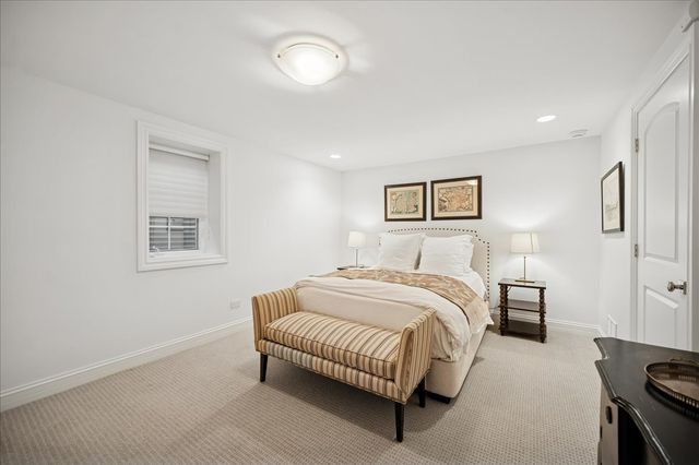 334 Woodland Avenue, Winnetka, IL 60093