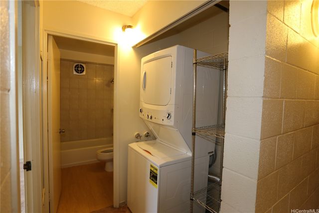 46-259 Kahuhipa Street B101, Kaneohe, HI 96744