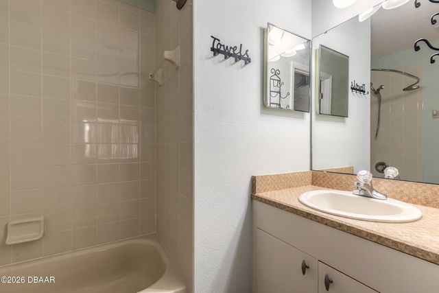 3032 Oak Hammock Drive, Port Orange, FL 32129