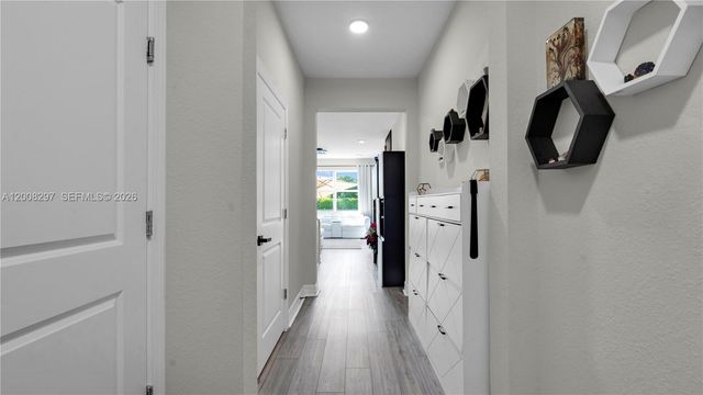 2913 Olivia Avenue, Lauderdale Lakes, FL 33311