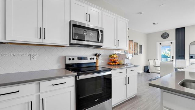 2913 Olivia Avenue, Lauderdale Lakes, FL 33311