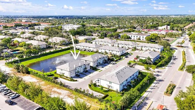 2913 Olivia Avenue, Lauderdale Lakes, FL 33311