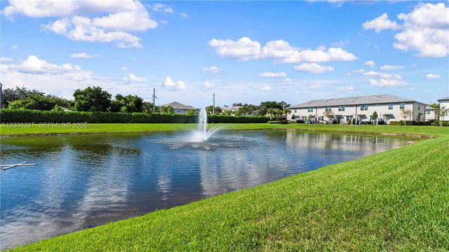 2913 Olivia Avenue, Lauderdale Lakes, FL 33311