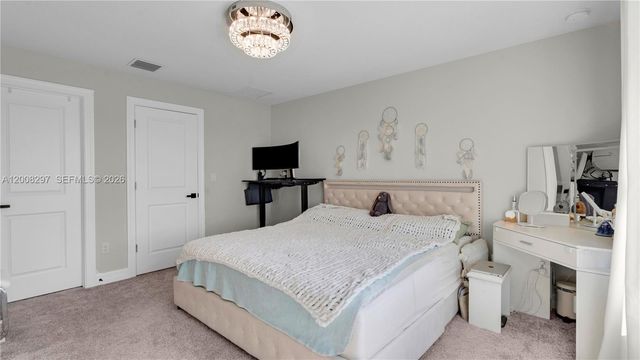 2913 Olivia Avenue, Lauderdale Lakes, FL 33311