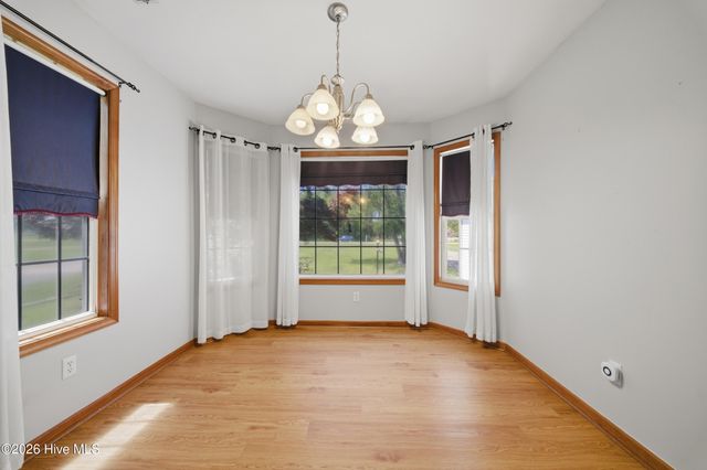 136 Simpson Road, Barco, NC 27917