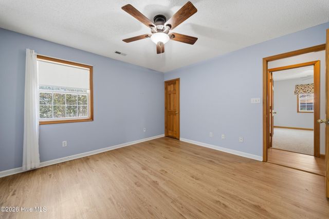 136 Simpson Road, Barco, NC 27917