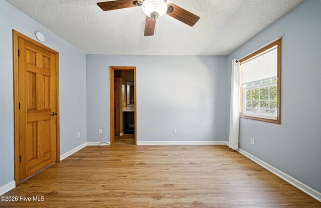 136 Simpson Road, Barco, NC 27917