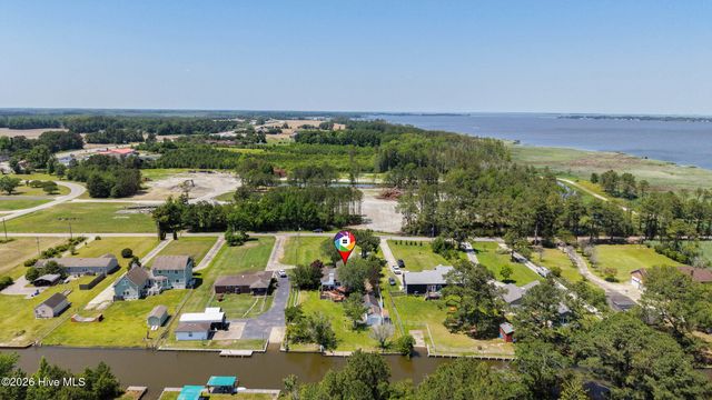 136 Simpson Road, Barco, NC 27917
