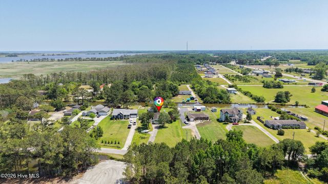 136 Simpson Road, Barco, NC 27917