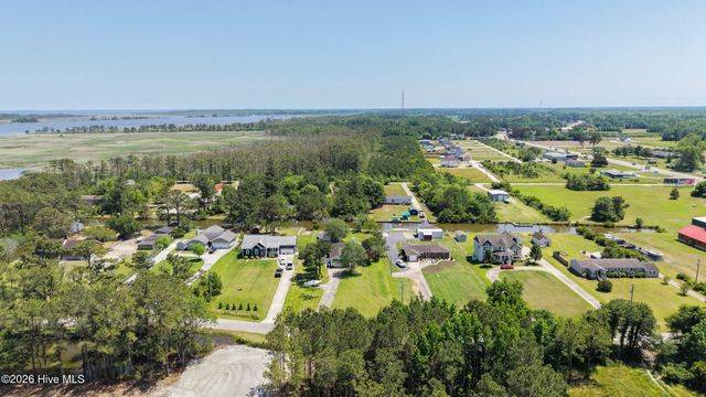 136 Simpson Road, Barco, NC 27917