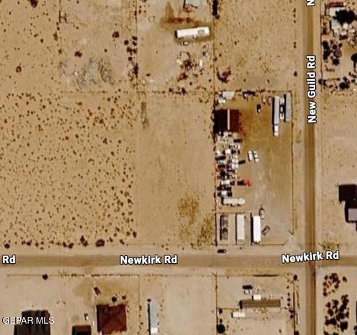 15561 NEWKIRK Road, El Paso, TX 79928