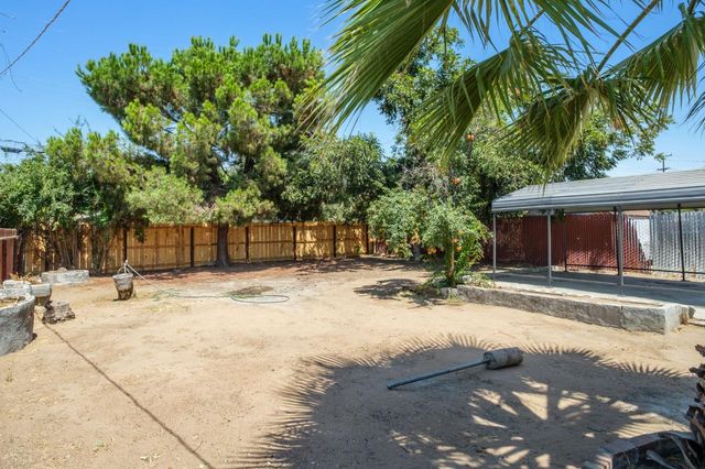 3141 E Butler Avenue, Fresno, CA 93702