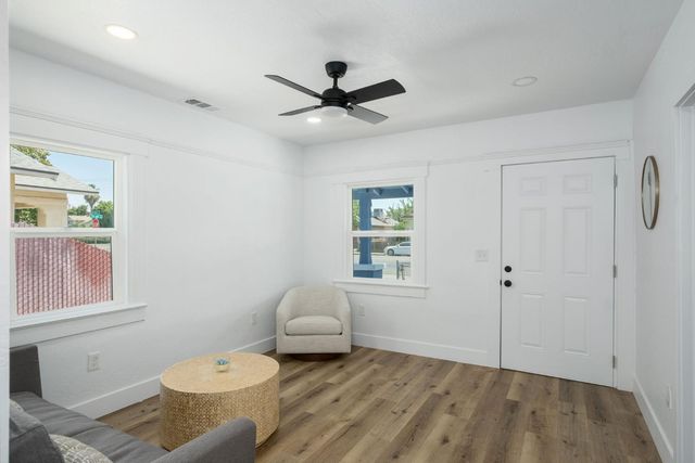 3141 E Butler Avenue, Fresno, CA 93702